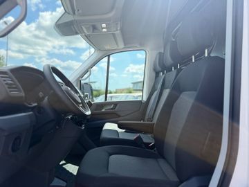 Volkswagen Crafter - 12