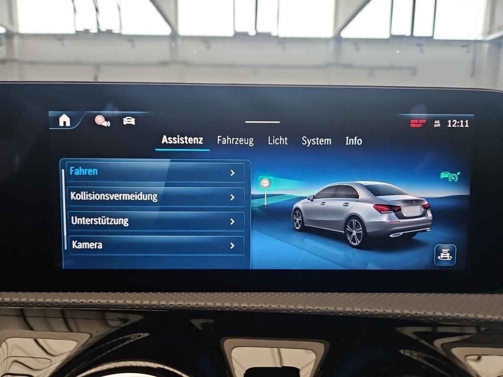 Fahrzeugabbildung Mercedes-Benz A 200 Limo ++SPECIAL-EDITION+AHK+KEYLESS+MULTI++