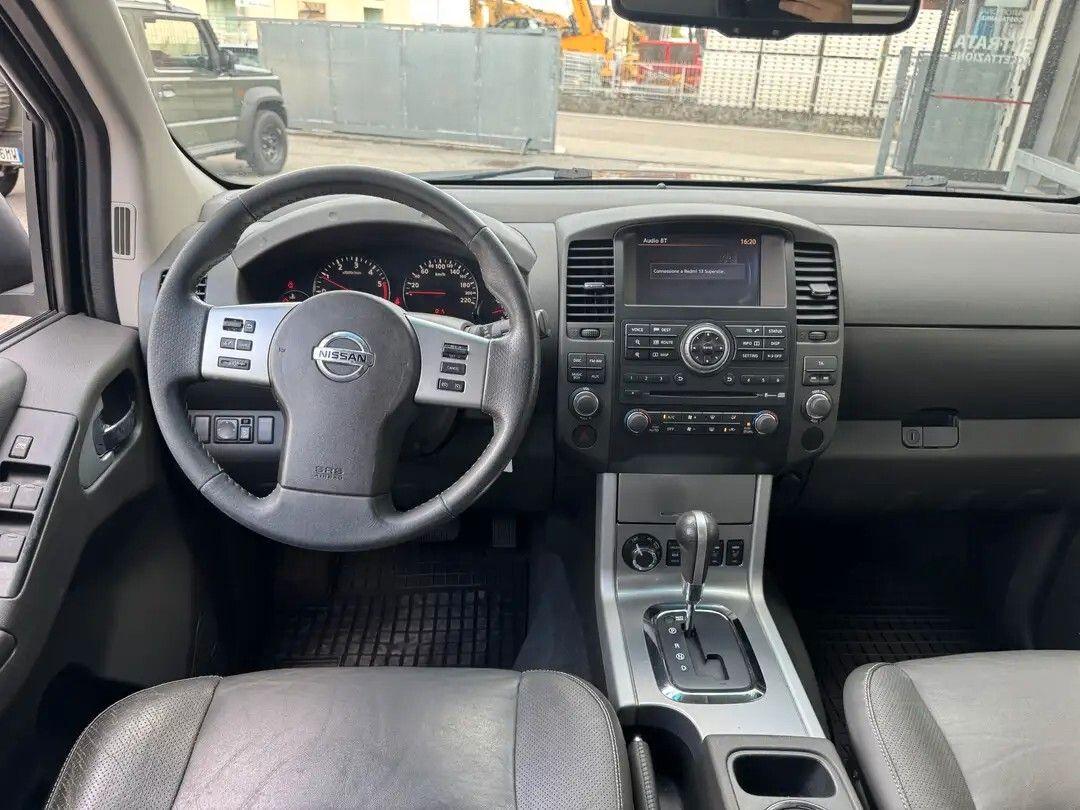 NISSAN NAVARA 3.0 DCI 4 PORTE DOUBLE CAB LE V6 | 231 ch | BVA | TOIT OUVRANT