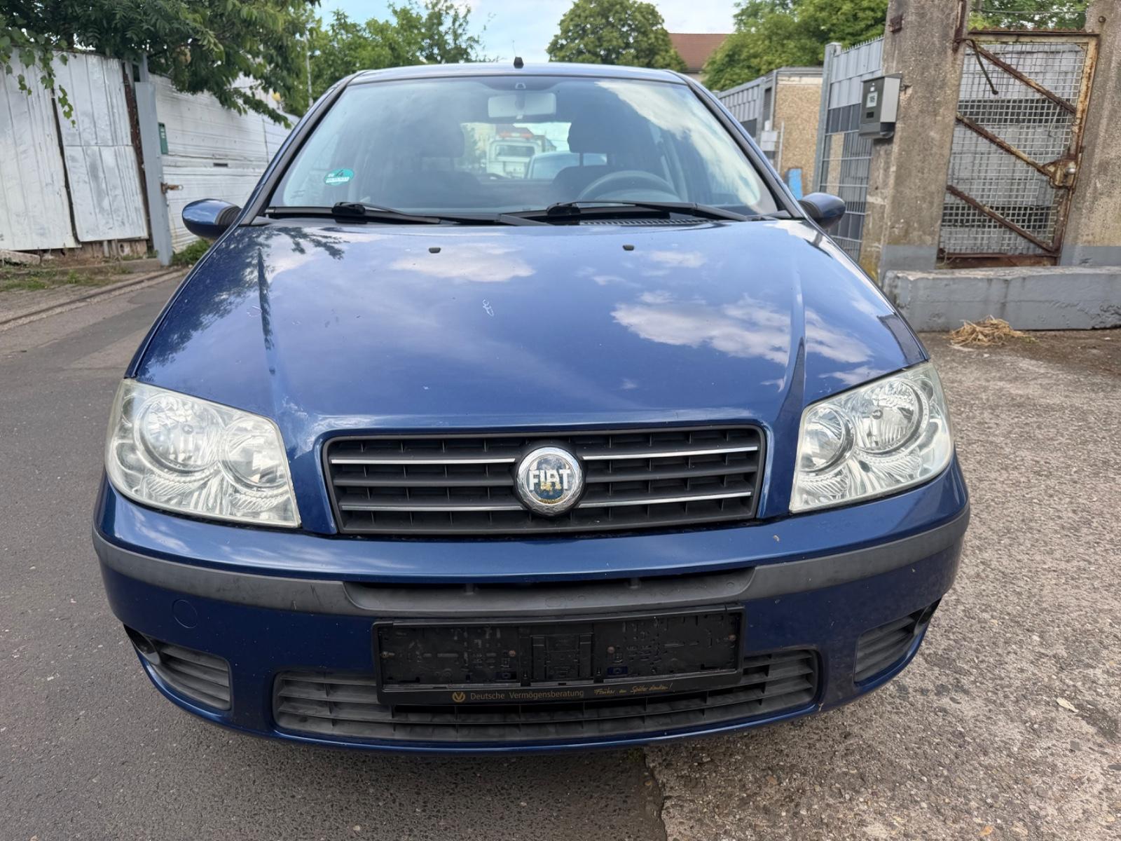 Fiat Punto 1.4 16V Dynamic KLIMA 1 HAND 87000 Km