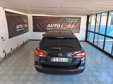 Opel Astra - 10