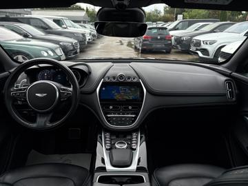 صورة 9 لـ 2022 Aston Martin DBX