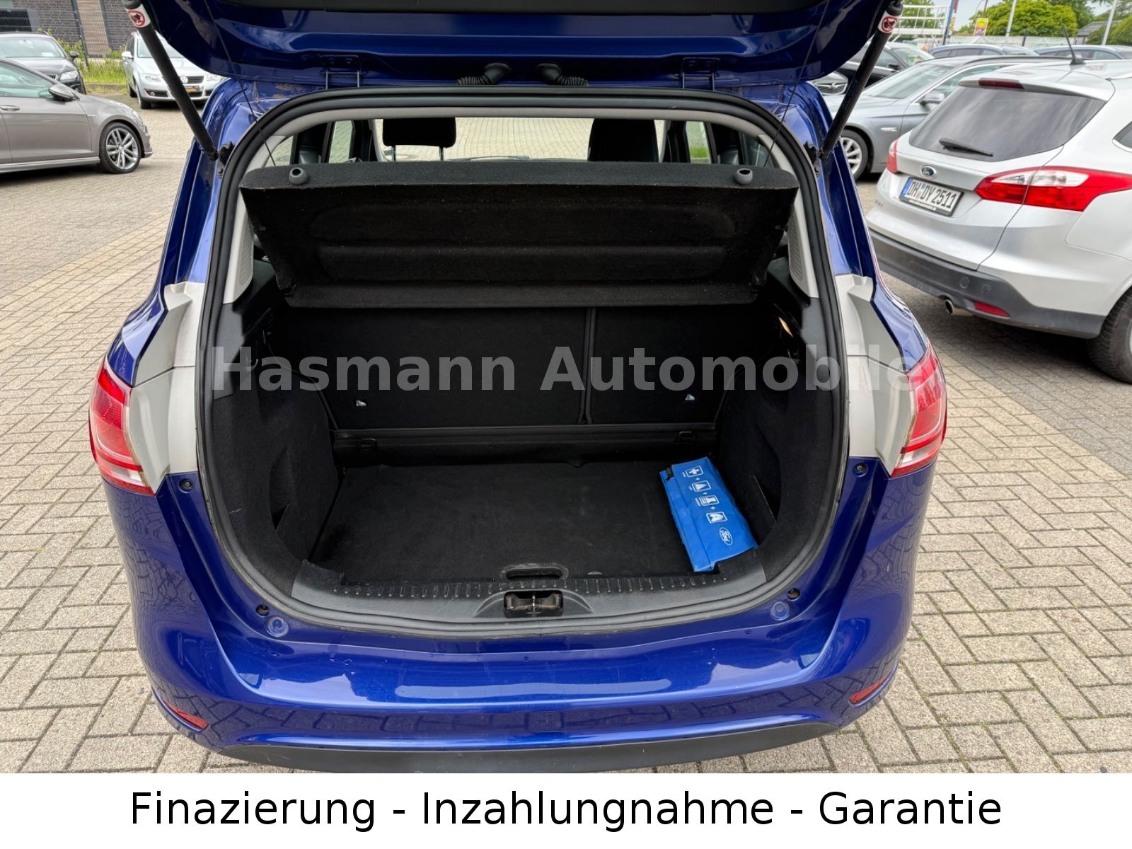 B-Max B-MAX Trend*EURO-6*KLIMA*SCHECKHEFTGEPFLEG