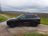 Porsche Cayenne GTS GTS - Porsche Cayenne: Rot