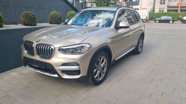 BMW X3 xDrive 30 e xLine,Alu19",LiveCockProfes,HIFI,