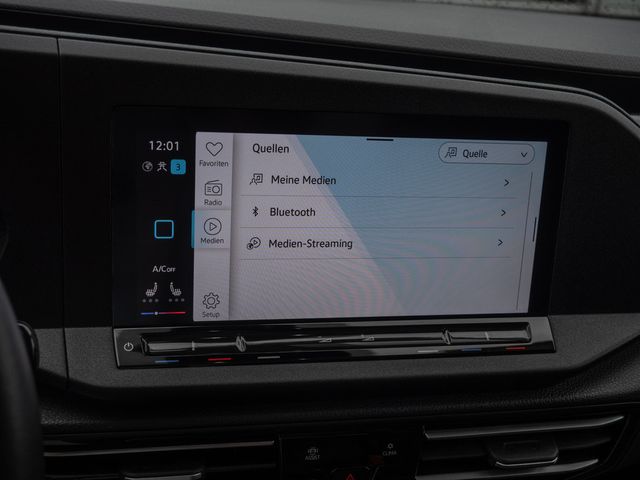 Caddy 2.0 TDI Dark Label PDC SHZ NAVI AHK PANO