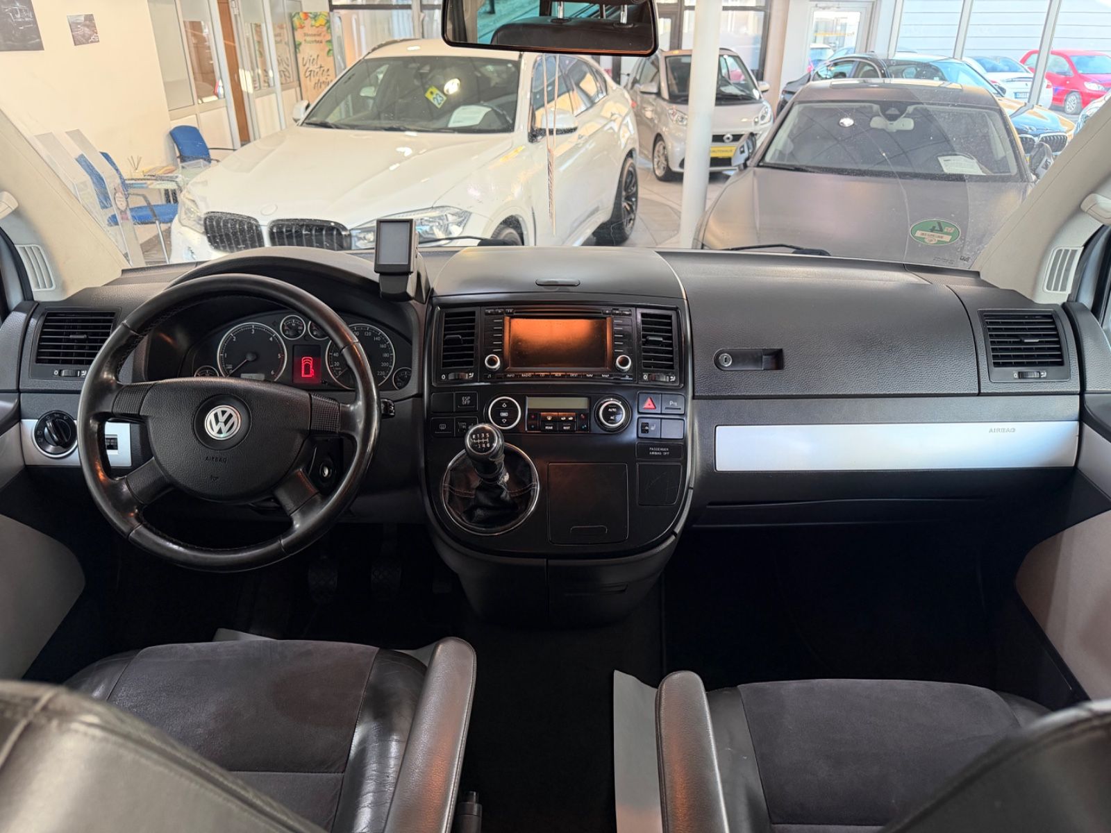 Fahrzeugabbildung Volkswagen T5 Multivan United