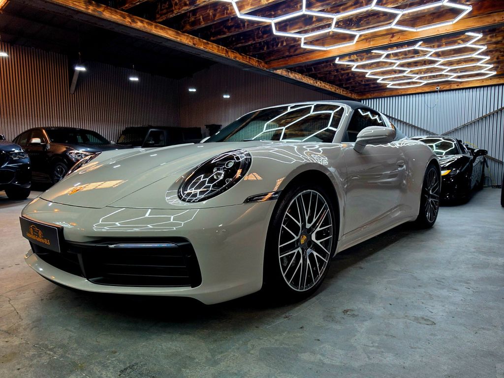 Porsche 992