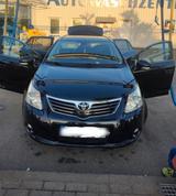 Toyota Avensis combi - Toyota Avensis in Rostock
