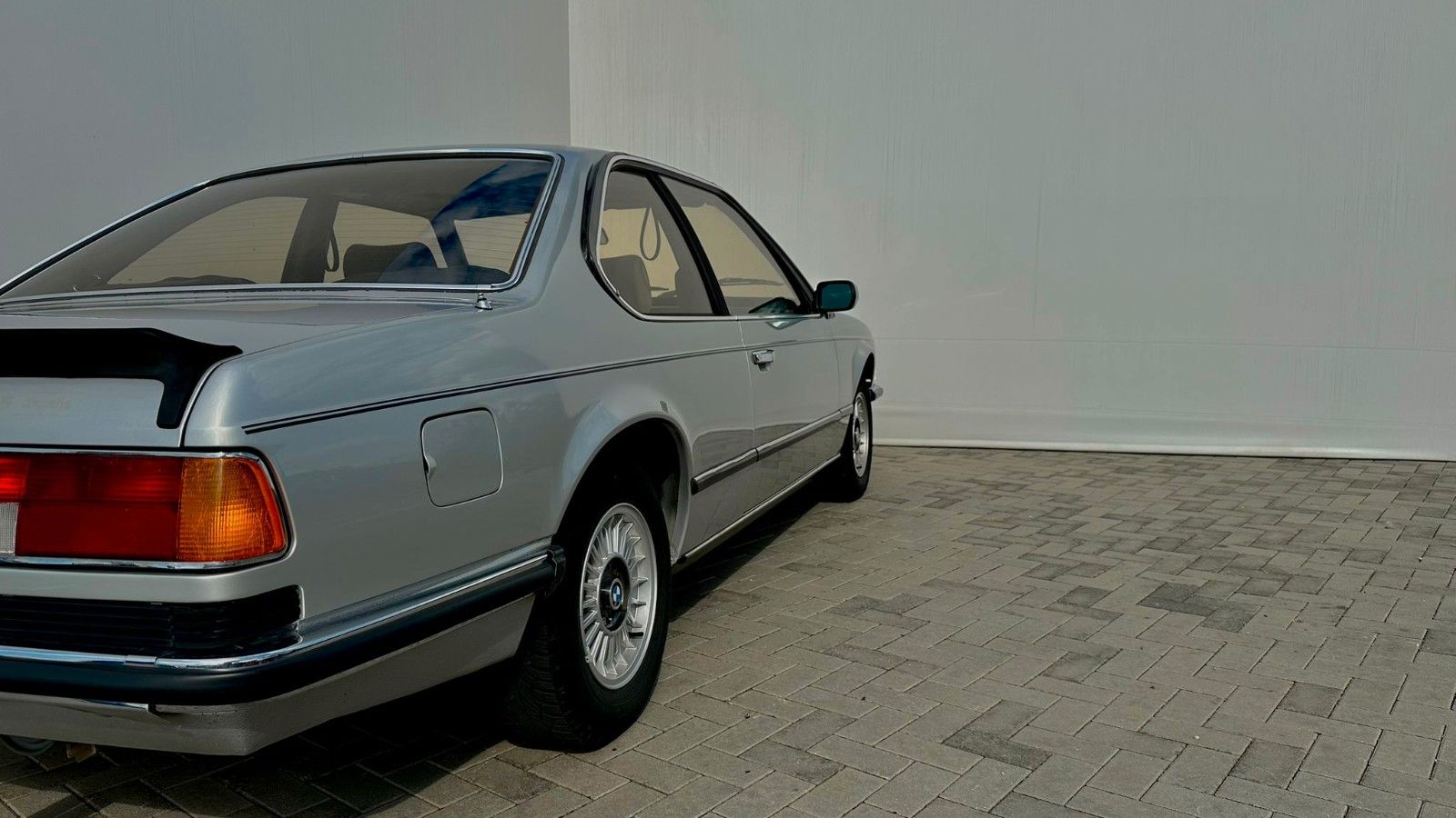 Fahrzeugabbildung BMW 628 CSI Coupé ,E24, Schiebedach el.,Garagenwagen