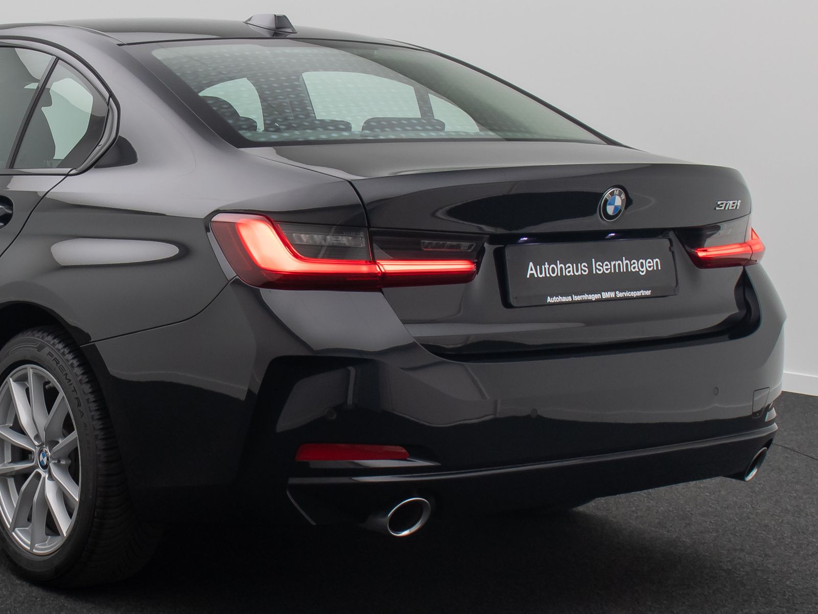 Fahrzeugabbildung BMW 318i LED DAB PDC Cockpit+ DigitalDisp