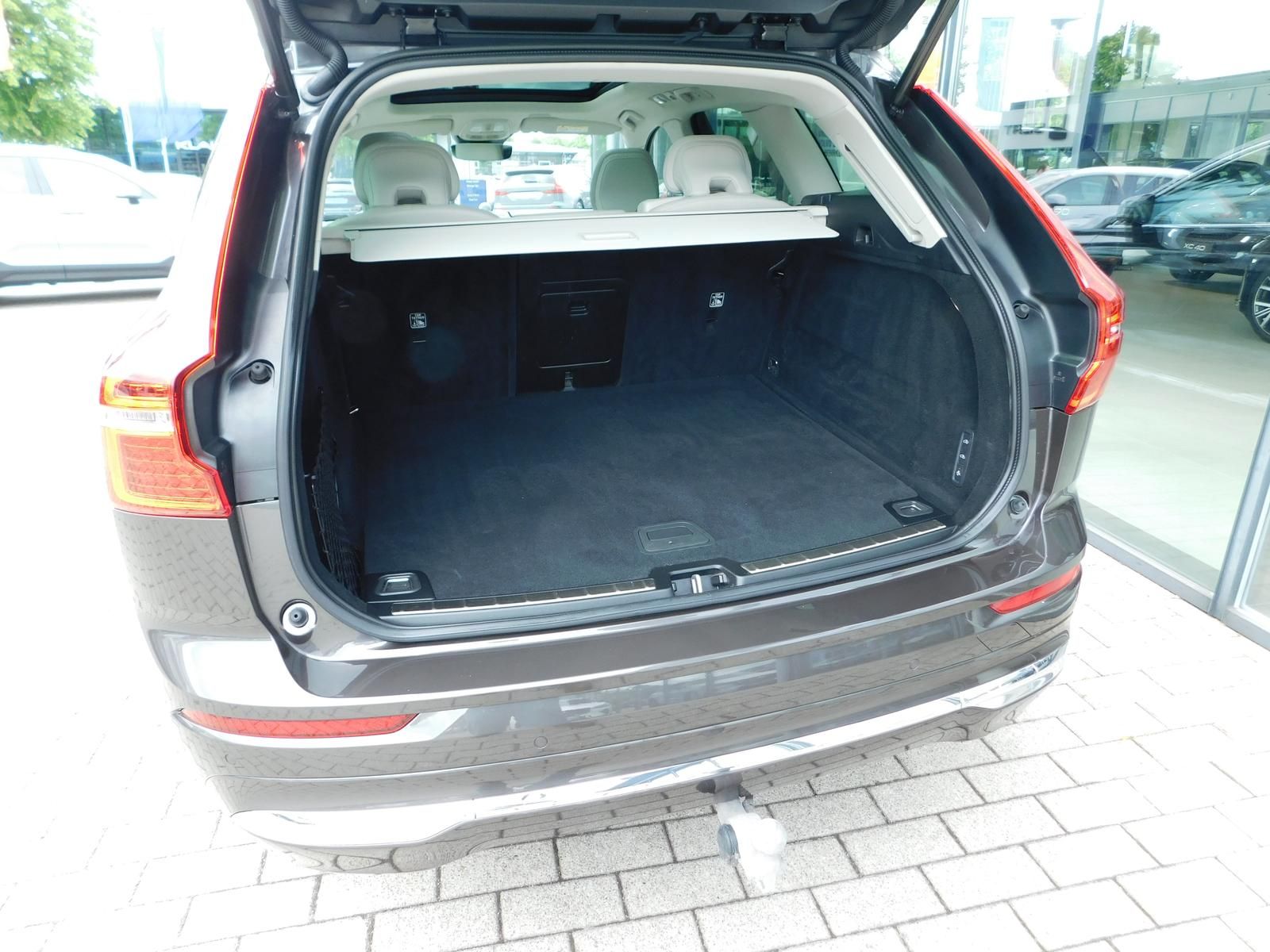 Fahrzeugabbildung Volvo B5 D AWD Ultimate Bright