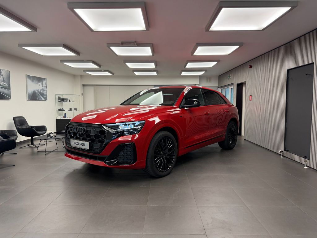 Image of Audi Q8