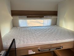 BUERSTNER Premio Plus 410TS-Hubbett-Dachklima-Mover-Markis