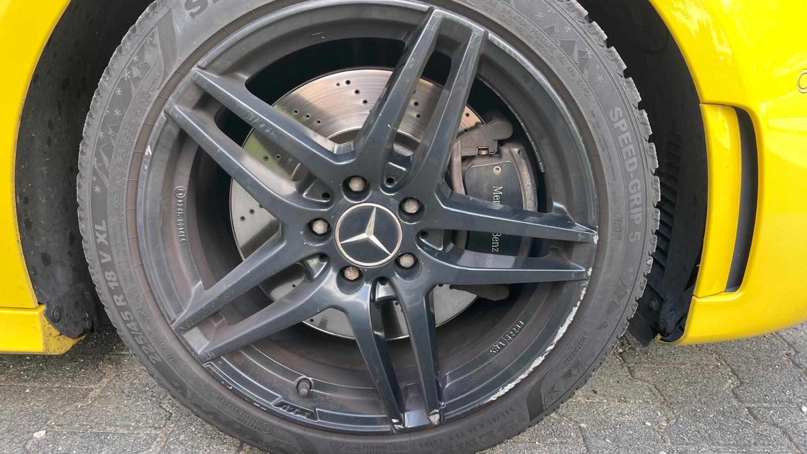Mercedes-Benz A 250 DCT -