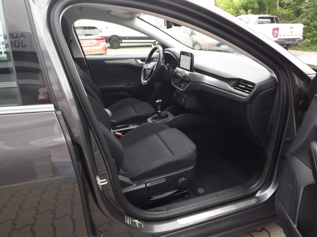 Focus 1,0 EcoBoost 92kW Titanium Turnier*