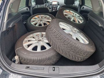 Bild 8 Opel Astra J Lim. 5-trg. Exklusiv