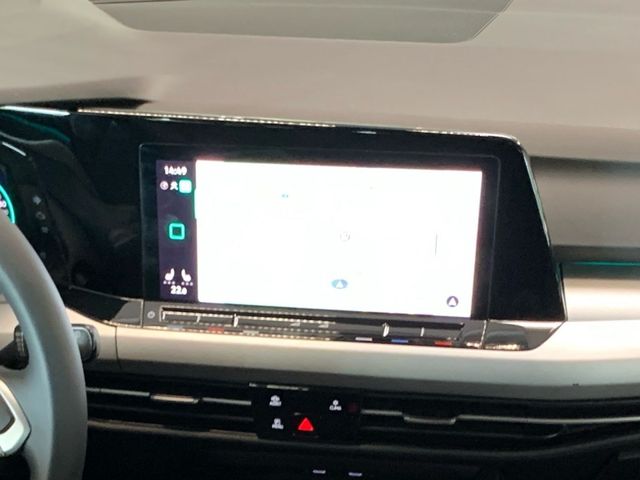 Golf VIII Variant 2.0 TDI LIFE +LED+ACC+APP+DCP+