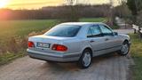 Mercedes-Benz E 320 ELEGANCE  11/1995 OLTIMERANWÄRTER - Mercedes-Benz E 320 in Düsseldorf