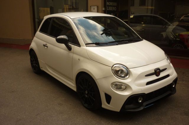 Abarth 595 1.4 Turbo T-Jet 180 CV Competizione