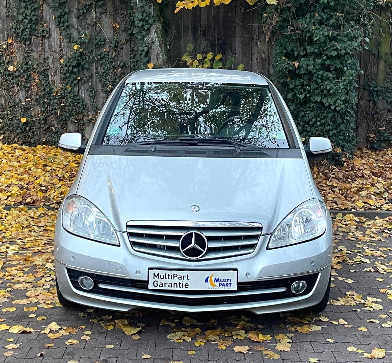 Mercedes-Benz A 180 CDI Automatik/Scheckheft/Tüv/Teilleder
