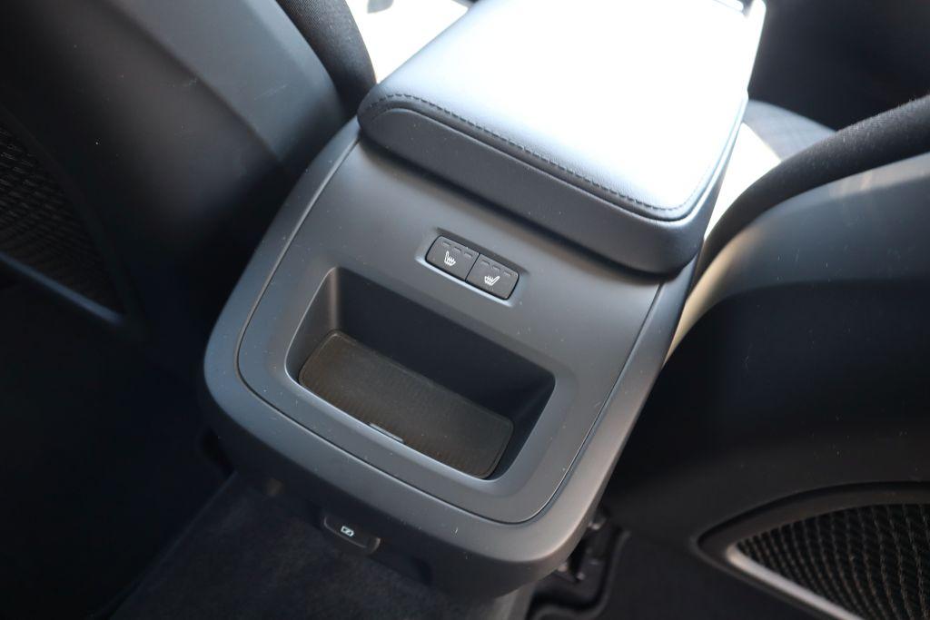 Volvo V60 B4 D Core NAVIGATION AHK R-CAM SHZG V+H, миниатюра 12