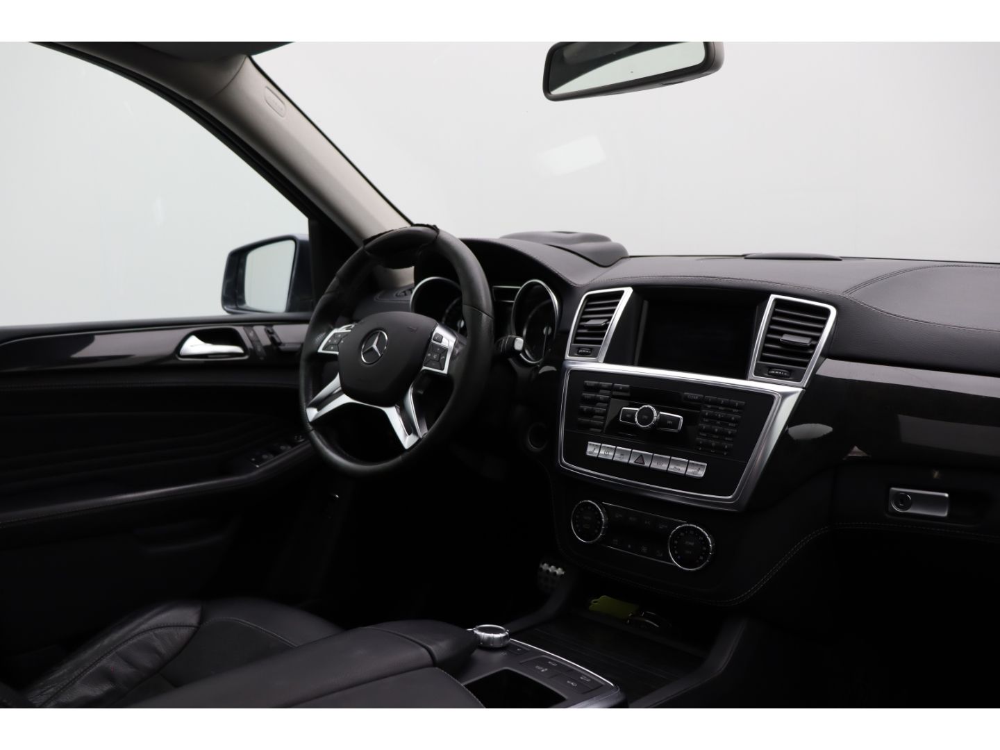 Fahrzeugabbildung Mercedes-Benz ML 350 CDI BlueTec Pano Schiebe Standheizung SHZ