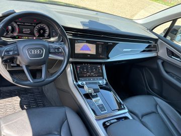 Audi Q7 - 8