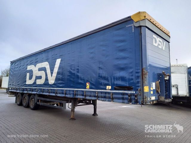 Schmitz Cargobull Curtainsider Standard