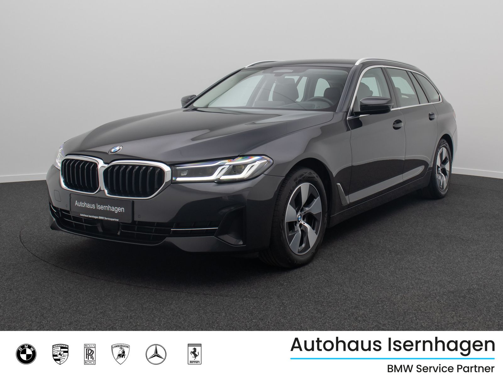 Fahrzeugabbildung BMW 520d xD  Kamera Laser HUD DAB AHK Komfort Alarm