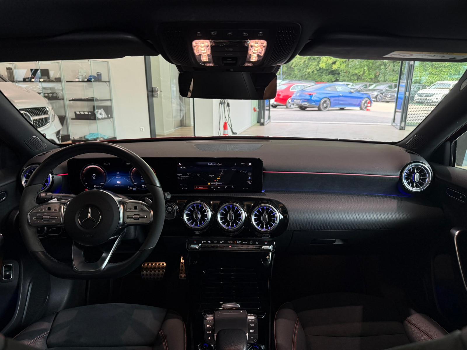 Mercedes-Benz A 250 e /FAP/DISTRO/AHK/AMG/NIGHT/PANO/KAMERA/
