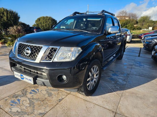 Nissan Navara 3.0 dCi 4 porte Double Cab LE V6