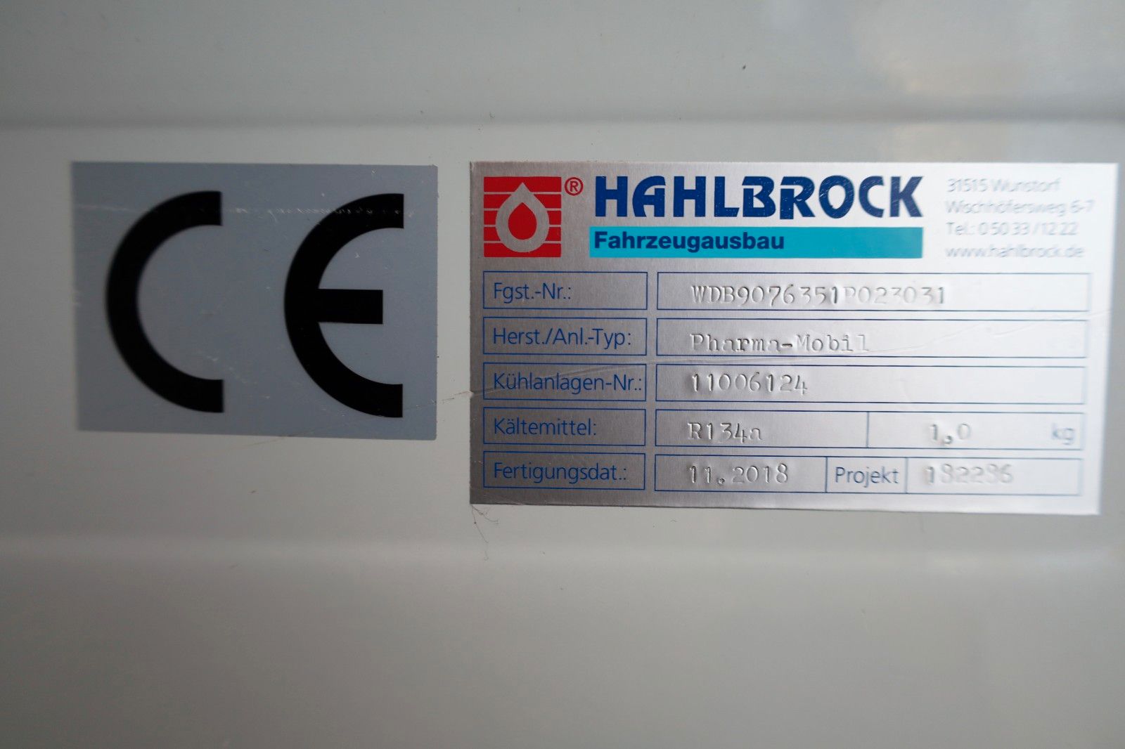 Fahrzeugabbildung Mercedes-Benz Sprinter III 319 CDI L3 / L4 Pharmamobil, MAXI