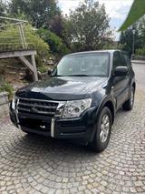 Mitsubishi Pajero 3,2 DI-D 4WD Automatik - - Mitsubishi Pajero: 4.4