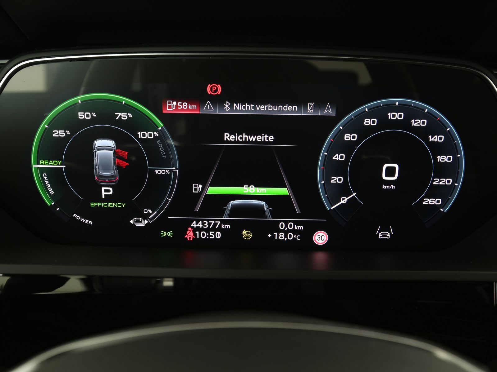 Audi Q8 e-tron - Bild 13