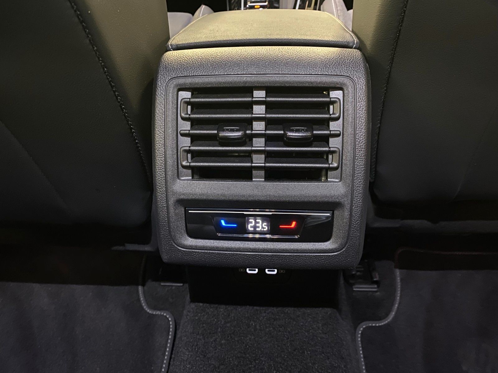 Volkswagen Golf - Bild 14