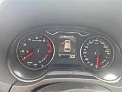 AUDI A3 Sportback design 30 TFSi Navi Soundsys. AHK X
