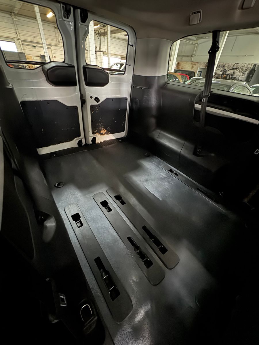 Fahrzeugabbildung Toyota Proace Verso L2 Shuttle Comfort Automatik Voll