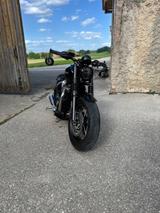 Triumph Bobber black Custom - TRIUMPH CUSTOM