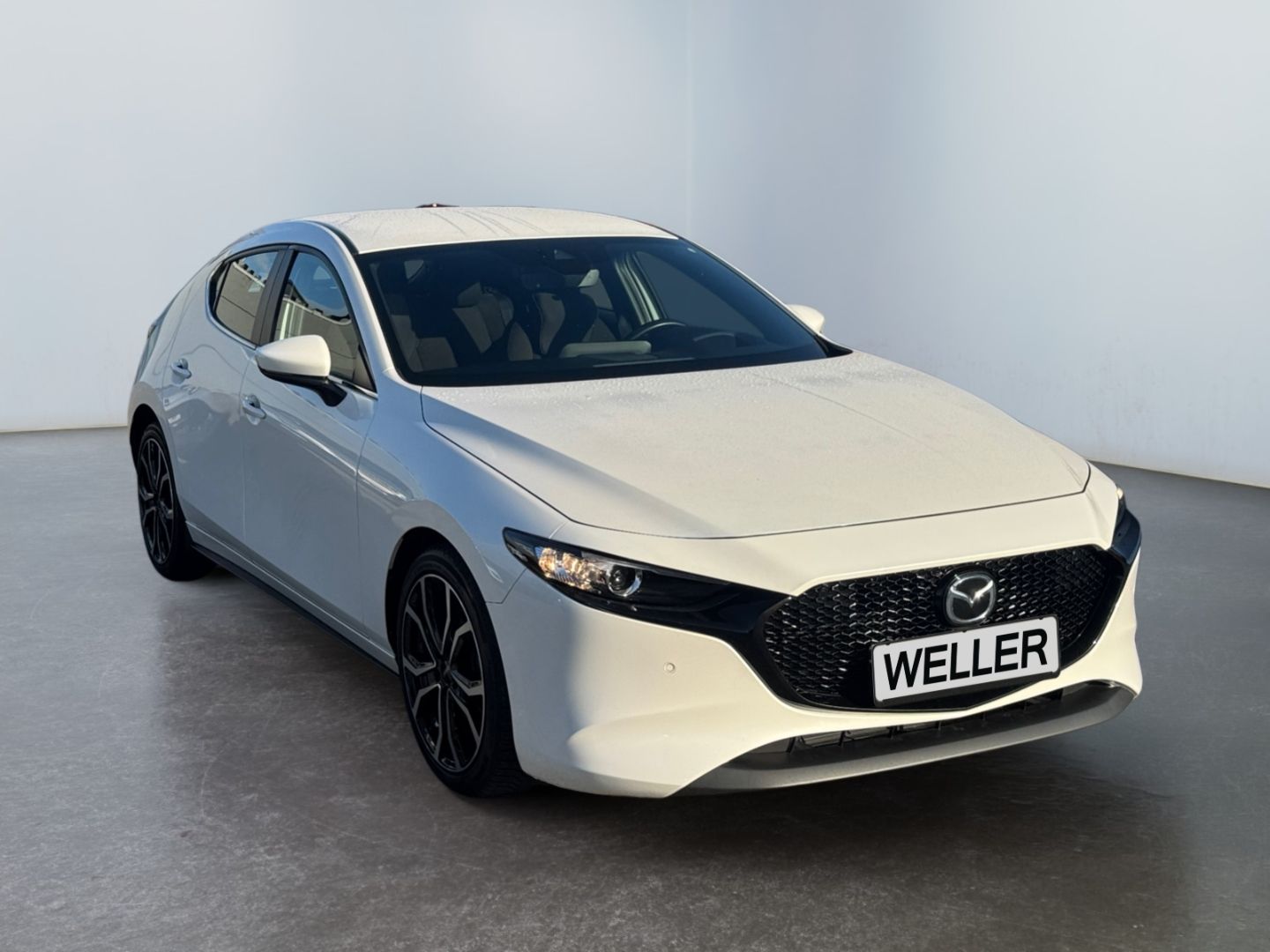 Mazda 3 2.0 SKYACTIV-G M-H Selection *HUD*ACC*CAM*SHZ* imagem 3