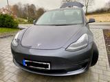 Tesla Model 3 LR inkl. AHK - Tesla Model 3 von privat
