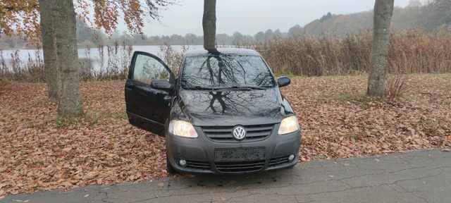 Volkswagen VW Fox 1.2l Benzin mit TÜV ideal für Winter