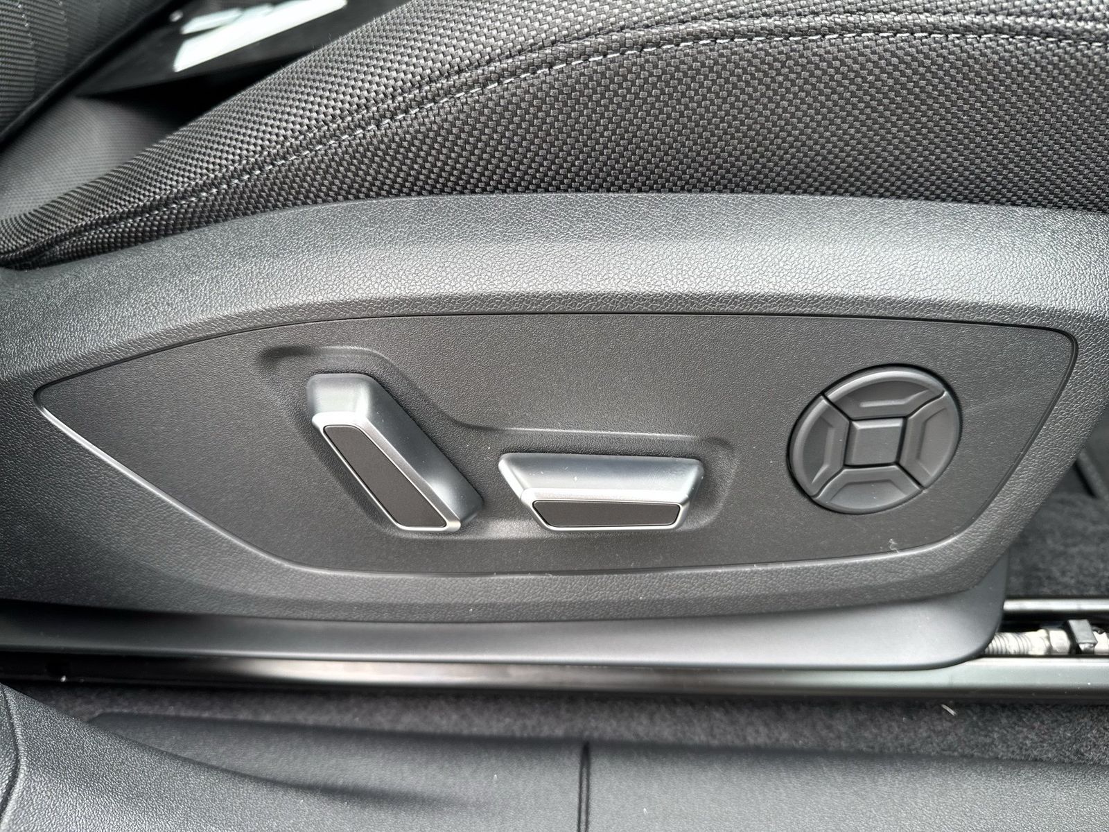 Audi Q3 - Bild 19