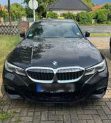 BMW 330i M-Sport in einem sehr guten Zustand - BMW 330: 330i Se