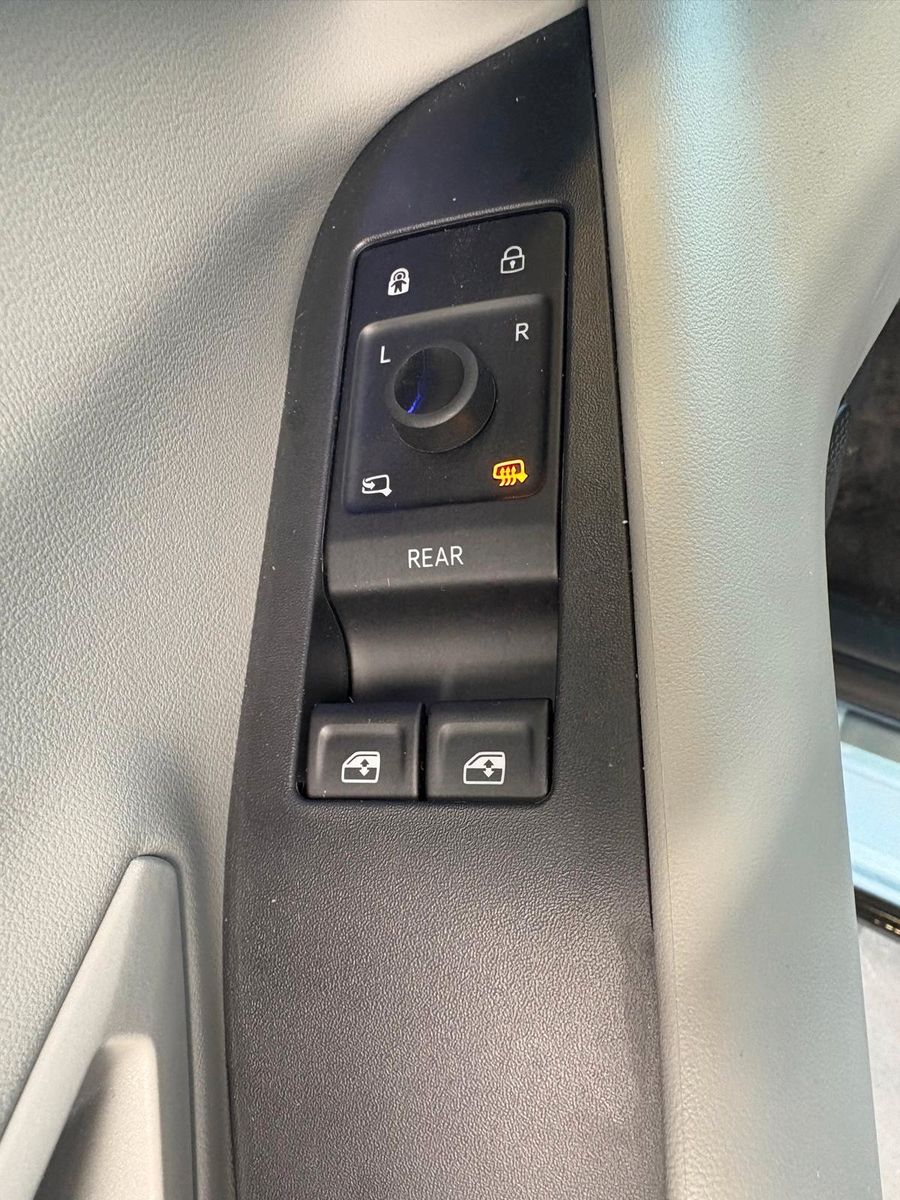 Fahrzeugabbildung Ford Explorer Premium RWD wärmepumpe/heatpump