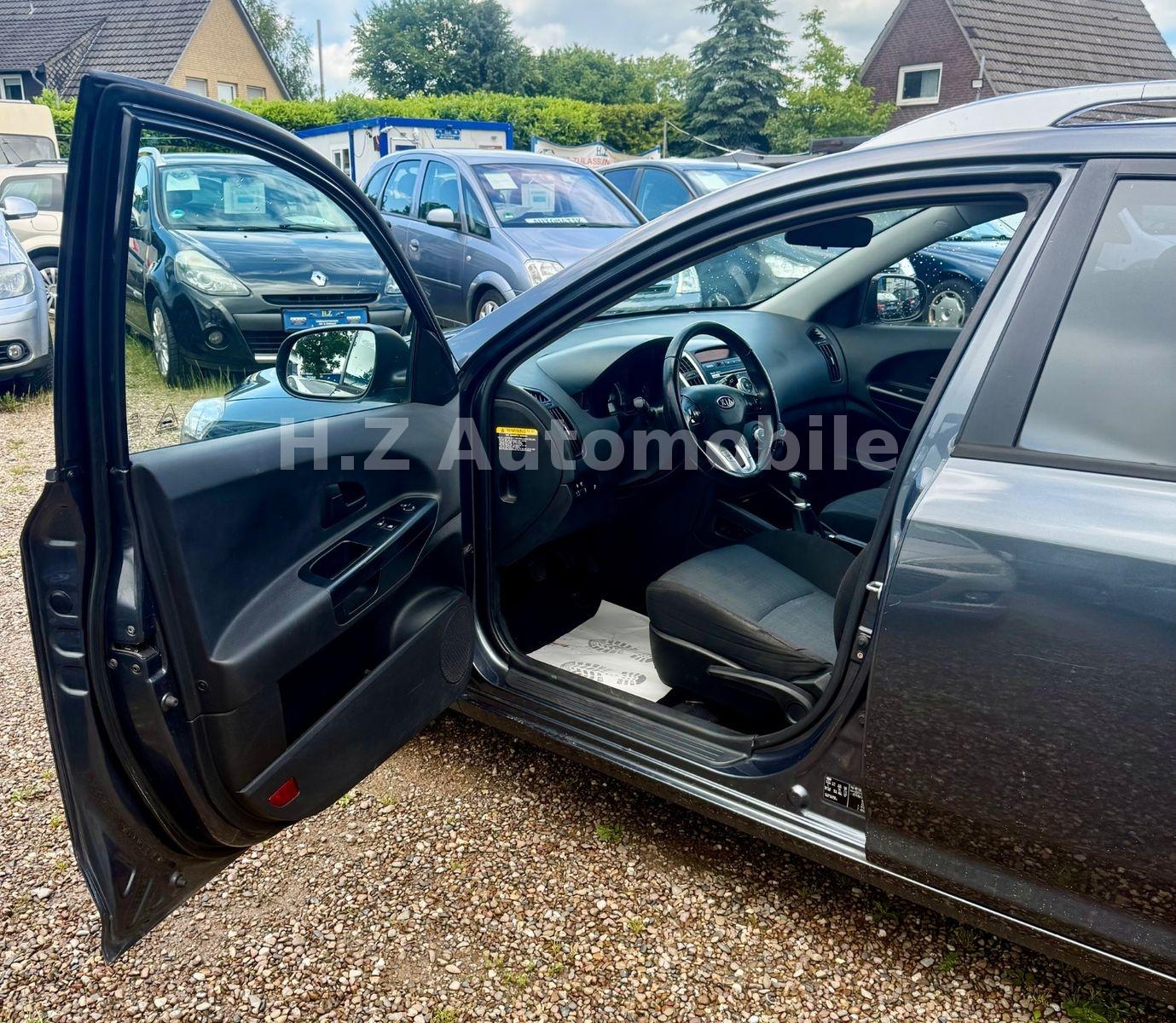 Kia Cee'd Sportswagon 1.6L Benzin / TÜV 01.2027 / ZV