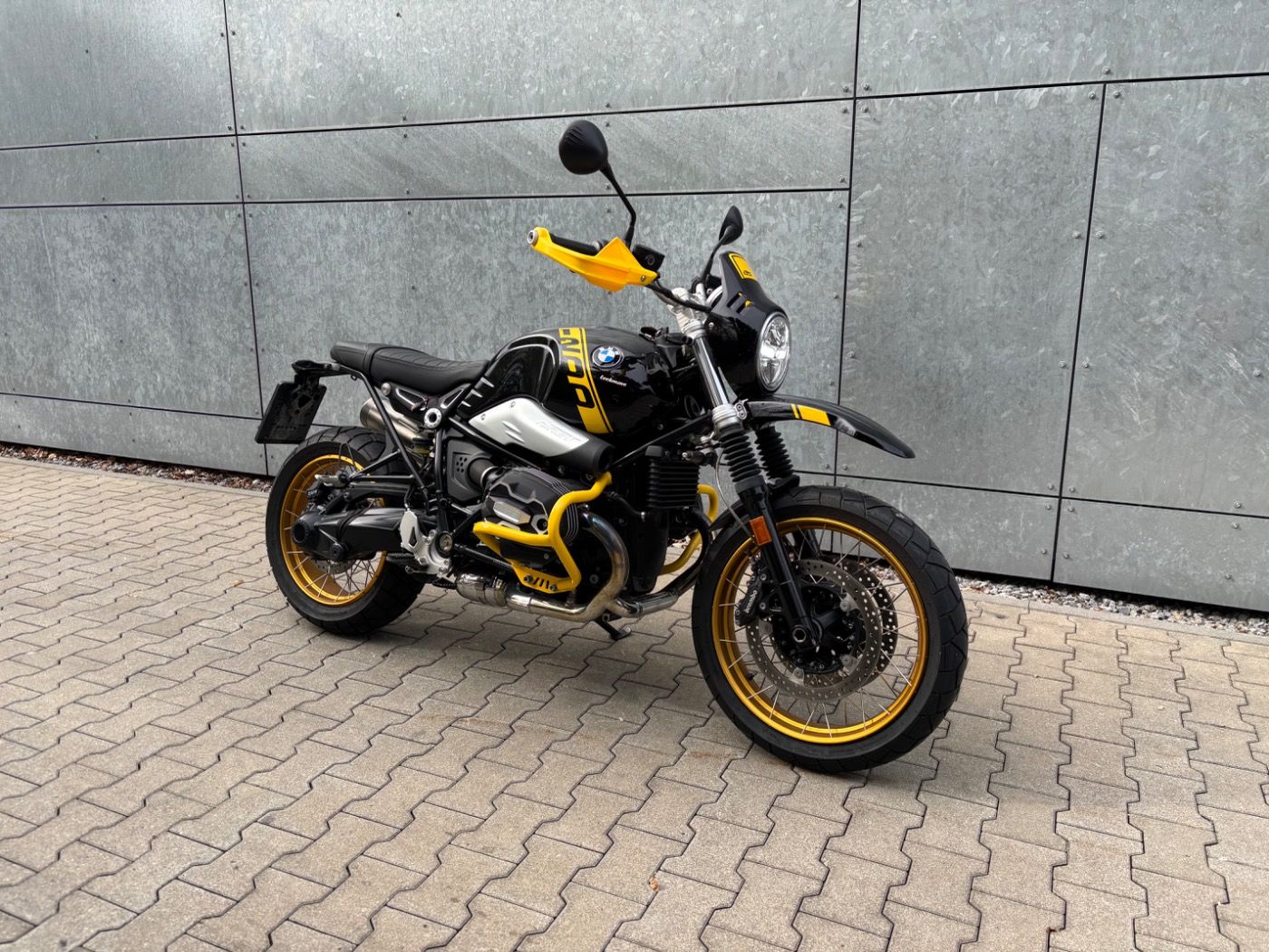 Fahrzeugabbildung BMW R nine t Urban GS 40 Jahre Sondermodell