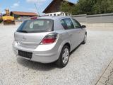 Opel Astra 1.6 Ecotec - Opel Astra: Eco