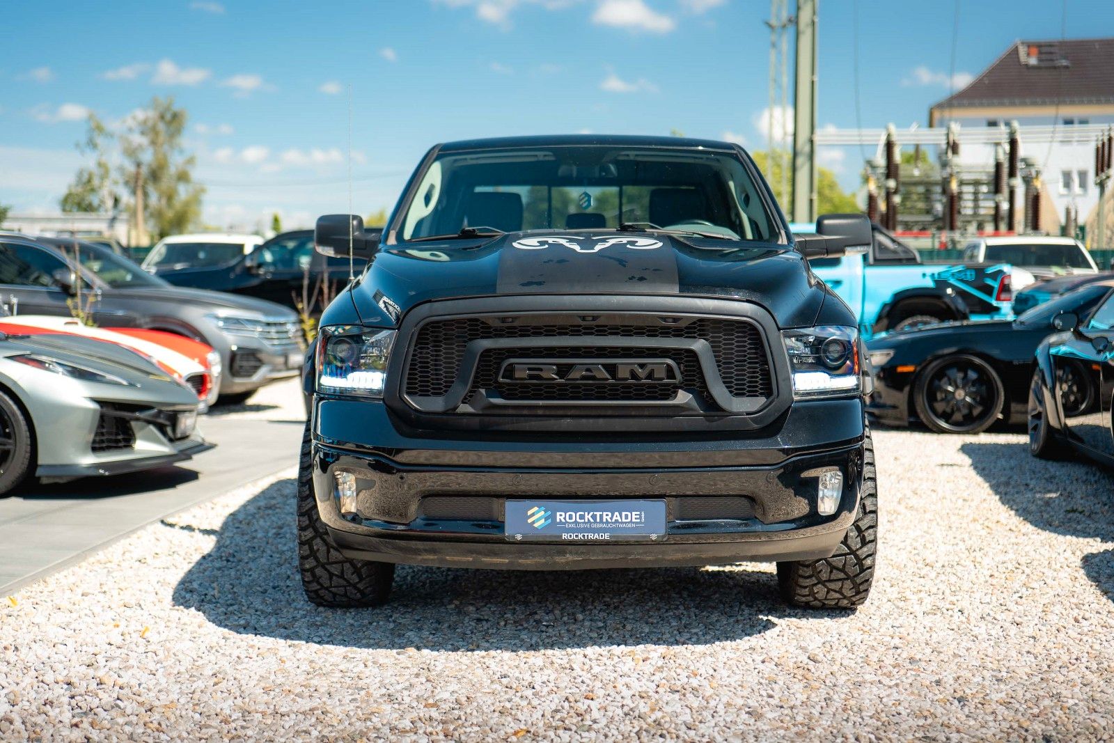 Fahrzeugabbildung Dodge RAM 5.7 V8 HEMI 4x4 OFFROAD Night-Paket *LED*AHK