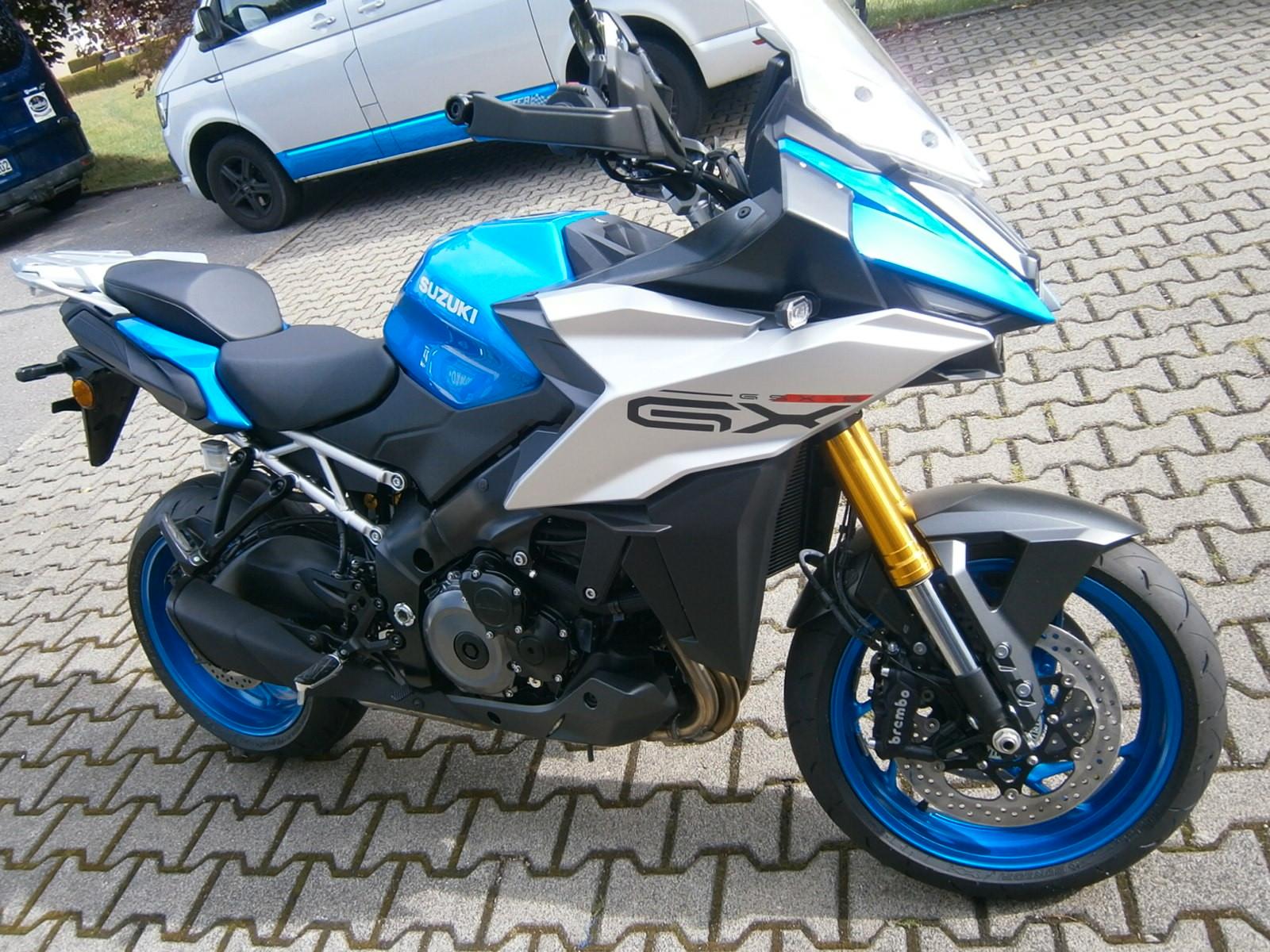 Suzuki GSXS 1000 GX  GSX-S